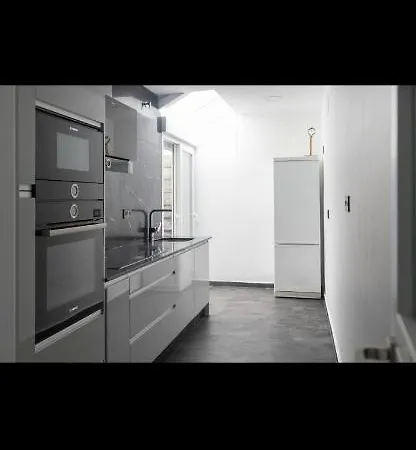 Centrico Reformado Apartment *